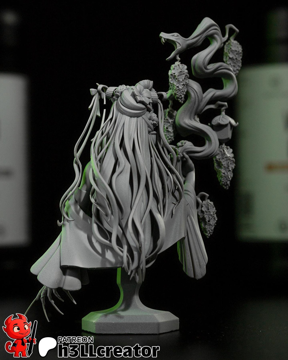 Fearne Bust - 3D printed miniature detail view