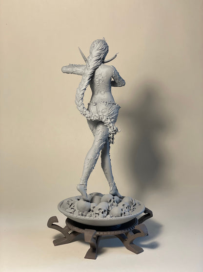 Orin Figure - paintable tabletop miniature product view