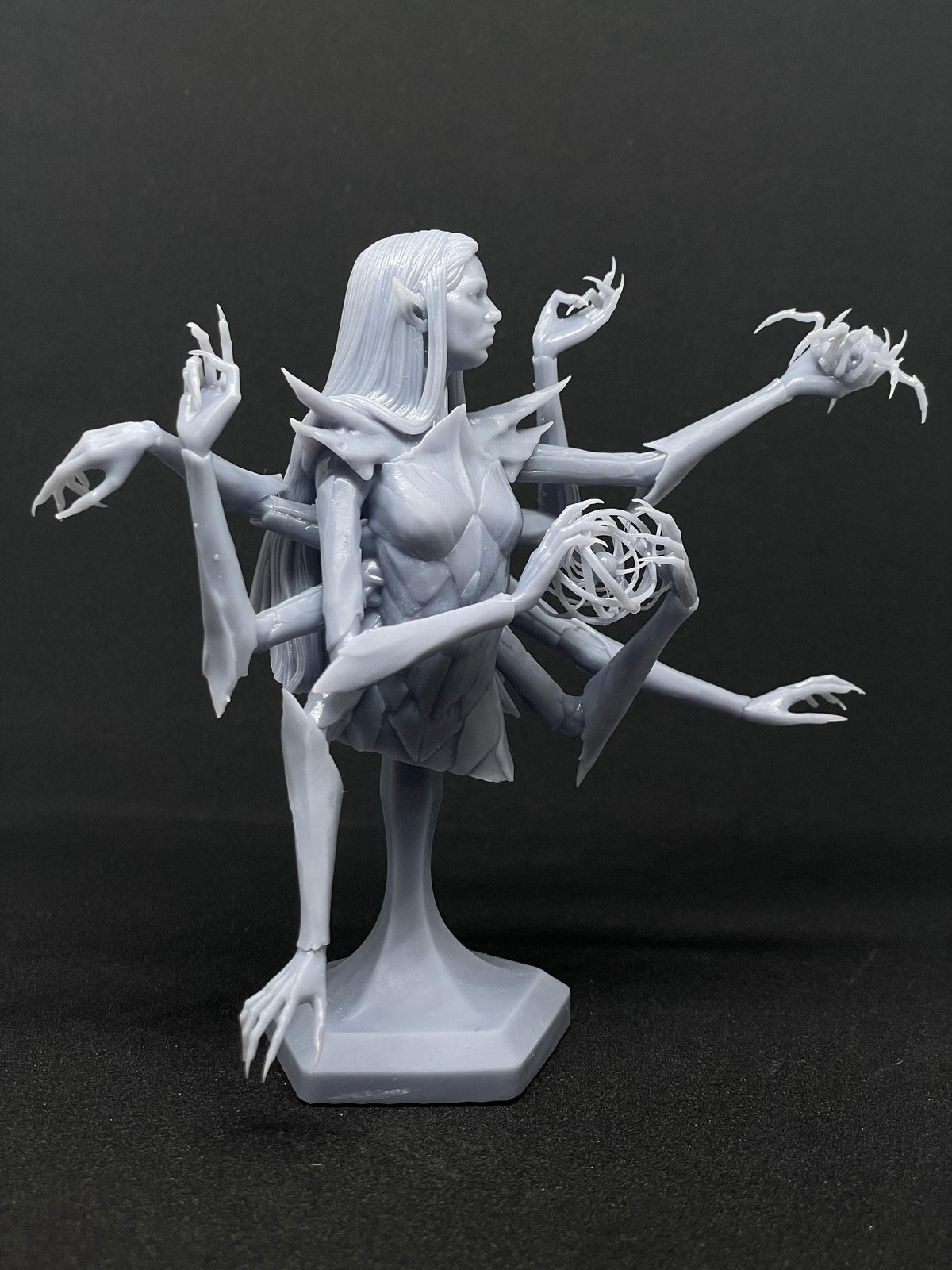 Lolth Bust - Baldur's Gate 3 - paintable tabletop miniature product view