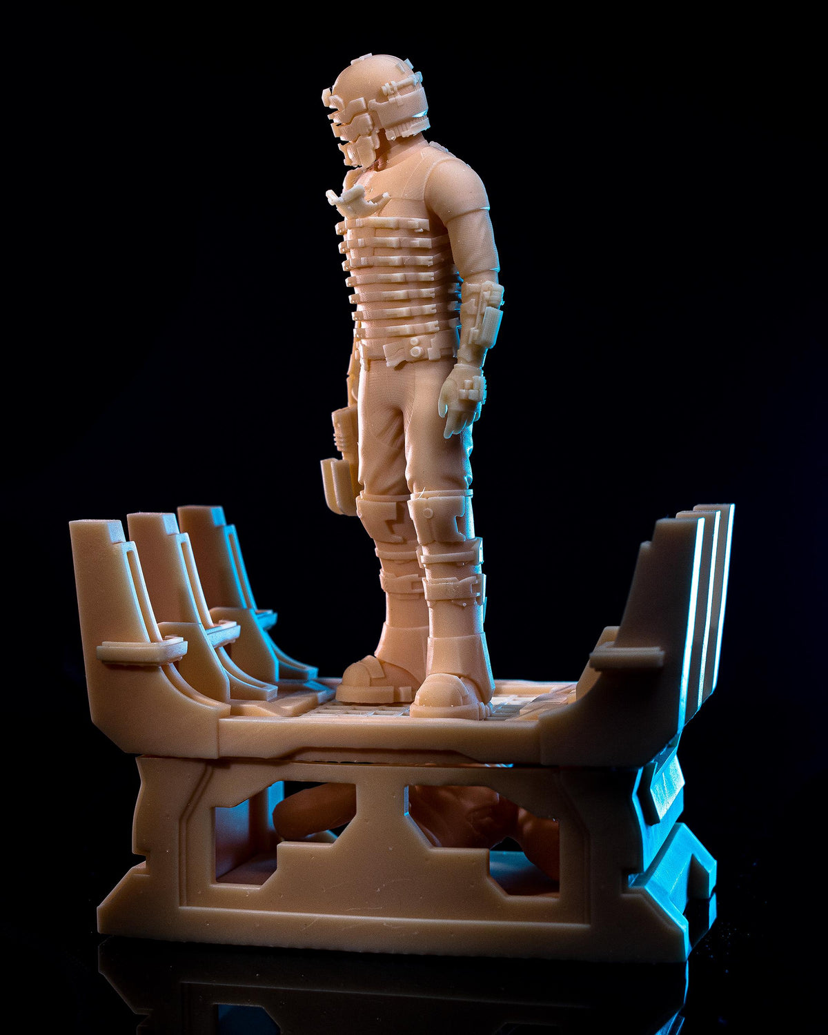 Isaac Clarke Dead Space Figure - paintable tabletop miniature product view